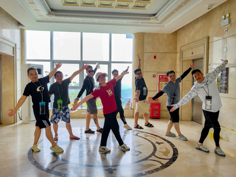 德赢VWIN装璜游览游记秧歌star